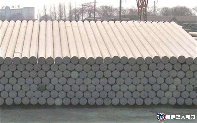 路燈電線桿又可以分為錐形桿和等徑桿,錐形桿的稍徑一般為φ150mm-φ470mm,錐度為1:75 路燈電線桿又可以分為錐形桿和等徑桿,錐形桿的稍徑一般為φ150mm-φ470mm,錐度為1:75