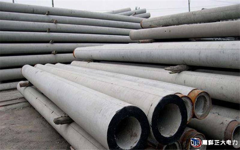 拉線加固法,在轉(zhuǎn)角電線桿處使用拉線加固,拉線選擇鋼絞線,拉線好處是使電線的拉力減輕 拉線加固法,在轉(zhuǎn)角電線桿處使用拉線加固,拉線選擇鋼絞線,拉線好處是使電線的拉力減輕